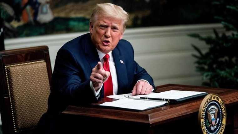 Datos económicos del día: más aranceles, FMI, dólar caliente y senadores rebeldes